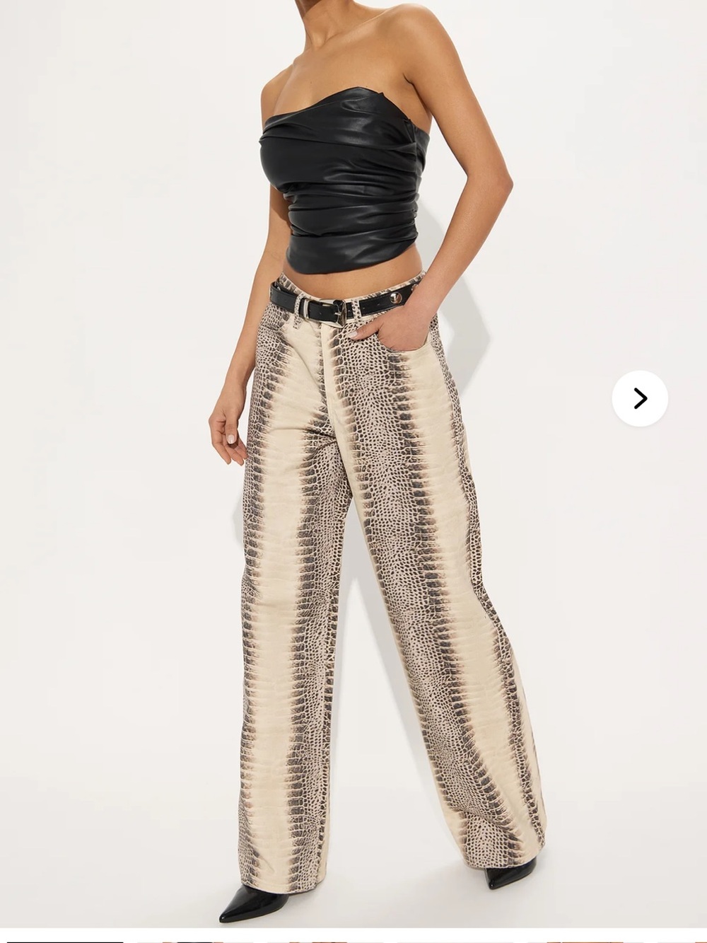 Fashion Nova Snake Print jeans size 15